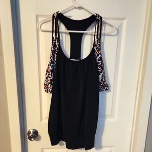 Stylish Black and Leopard Print Women's Top